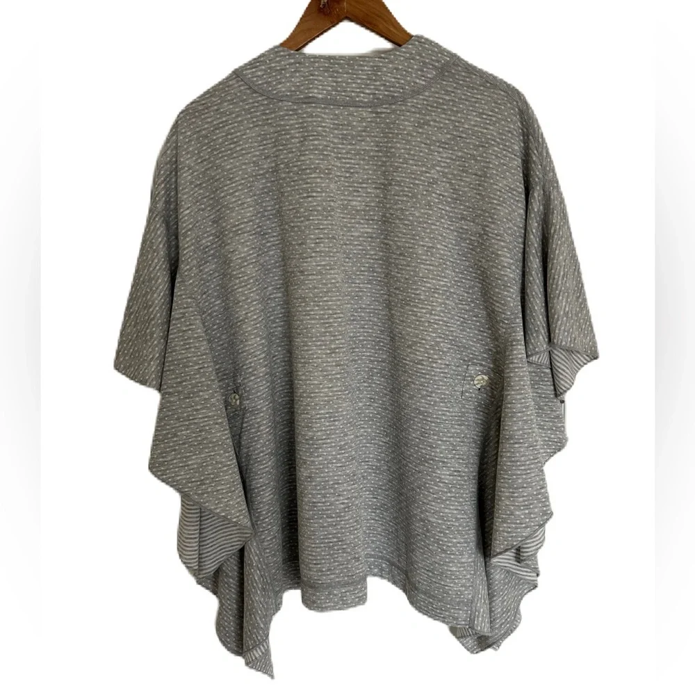 CAbi Cape Women's‎ Gray White Stripe Polka Dot ATC XS/S #5846